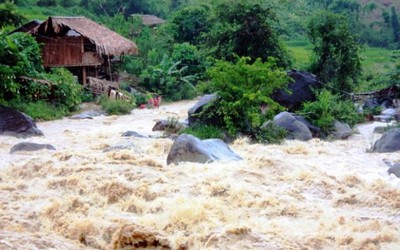 Một người dân ở Thanh Hóa bị lũ cuốn mất tích khi kiểm tra máy phát điện