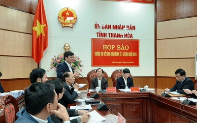 Phó giám đốc Công an Thanh Hóa chỉ đạo kiểm tra hàng chục bãi xe không phép tại KCN Hoàng Long