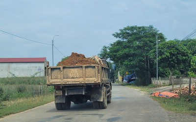 Thanh Hóa: Lợi dụng hạ thấp độ cao để khai thác đất trái phép