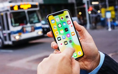 Làm thế nào để "cắt tai thỏ" trên iPhone X?