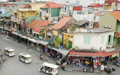 Mùa hè "ác mộng" trong những ngôi nhà vài mét vuông ở phố cổ Hà Nội