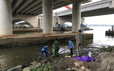 Xác minh danh tính thi thể nam thanh niên trôi trên sông Sài Gòn