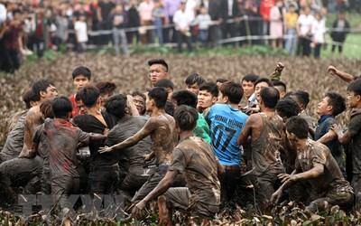 Tạm dừng đánh phết trong Lễ hội Phết Hiền Quan để chấn chỉnh