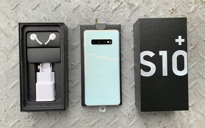 Mở hộp phiên bản vỏ gốm siêu độc của Galaxy S10+ tại Việt Nam