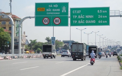 Lý do Bộ GTVT bác đề xuất làm đường gom BOT Hà Nội - Bắc Giang