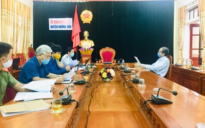 Không thể bỏ lỡ: Xử phạt thầy giáo đăng tin sai lệch về chủ quyền biển đảo Quốc gia, Kỷ luật chủ tịch xã sai phạm quản lý đất đai