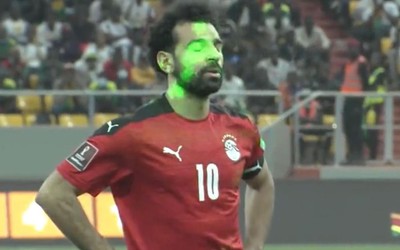 Salah và ĐT Ai Cập mất vé dự World Cup vì một trò hề