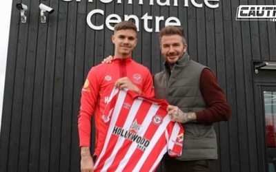 Con trai David Beckham gia nhập Brentford theo dạng cho mượn