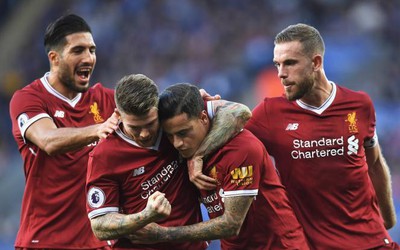 Liverpool lại thắng hiểm: Gã khổng lồ vẫn bước trên đôi chân đất sét