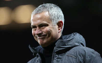 MU thắng "rùa", Mourinho viện cớ tinh thần để che lấp chuyên môn