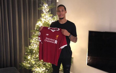 Van Dijk trở thành hậu vệ đắt nhất thế giới: So ra vẫn rẻ