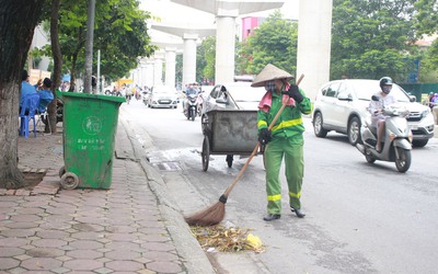 Tết gần hoá xa với những người công nhân vệ sinh môi trường