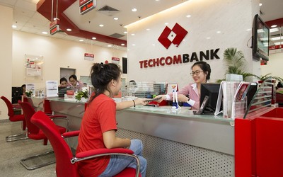 Con gái Chủ tịch Hồ Hùng Anh mua hơn 80 triệu cổ phiếu Techcombank