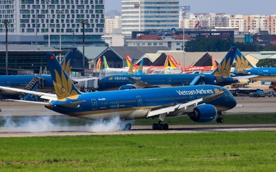 Vietnam Airlines có nguy cơ phá sản, đâu là sự lựa chọn tối ưu?