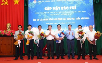 Đắk Nông đề nghị các sở, ban, ngành quan tâm, đồng hành cùng báo chí