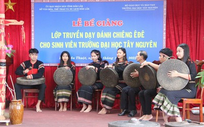 Ý nghĩa lớn lao từ chính sách hỗ trợ nghệ nhân của tỉnh Đắk Lắk