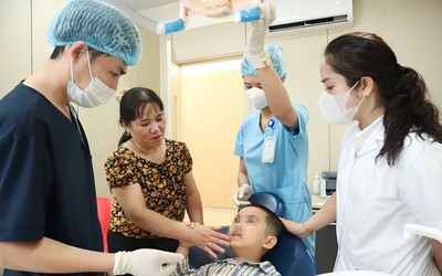 Đắk Lắk: 30 trẻ bại não được khám, chữa bệnh về răng miễn phí