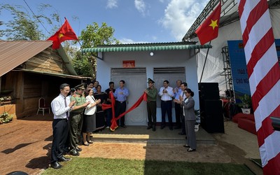 Bộ Công an trao tặng 1.200 căn nhà cho các hộ khó khăn ở Đắk Lắk