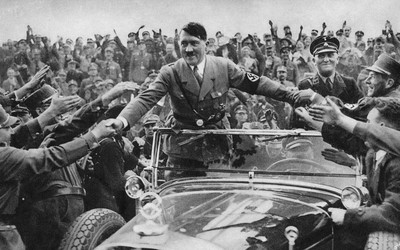 6 lần thoát khỏi "lưỡi hái tử thần" của Hitler: Khoe khoang là "người bất tử" nhưng vì sao trùm phát xít bỗng "biến mất" sau lần "chết hụt" cuối cùng?