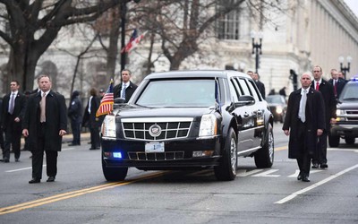 Bên trong siêu xe "Quái thú" bảo vệ Tổng thống Trump ở Đà Nẵng