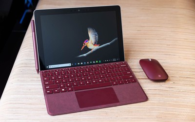 Microsoft ra mắt Surface Go giá 399 USD, "có cửa" trước iPad?