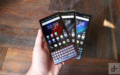 BlackBerry KEY2 LE bán chính thức: Bàn phím đẹp, camera kép, giá 10,5 triệu đồng