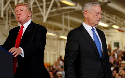 Tổng thống Trump bất ngờ "bóng gió" về việc Bộ trưởng Quốc phòng James Mattis sắp từ chức