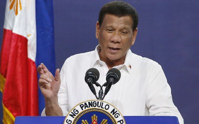 Mỹ-Philippines căng thẳng: Tổng thống Duterte tuyên bố từ chối mọi lời mời của ông Trump tới thăm Nhà Trắng