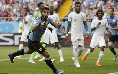 World Cup 2018: Suarez lập công đưa Uruguay tiếp bước Nga