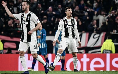 Ronaldo rực sáng, Juventus hiên ngang vào tứ kết Champions League