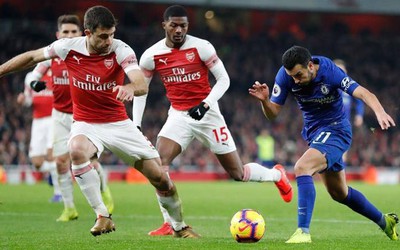 Arsenal-Chelsea: Baku đại chiến, tân vương sẽ là ai?