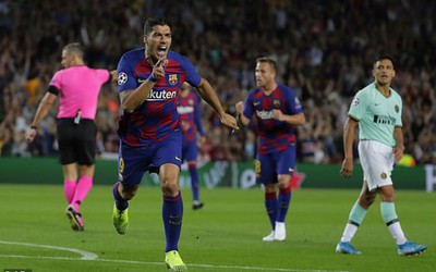 Suarez tỏa sáng rực rỡ, Barcelona giành thắng lợi nhọc nhằn trước Inter Milan