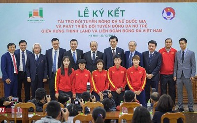 Bóng đá nữ Việt Nam nhận thêm cú hích lớn sau chiến tích 6 lần vô địch SEA Games