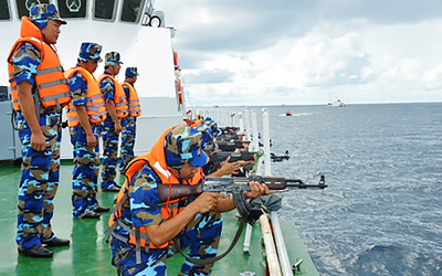 Cảnh sát biển Việt Nam thực hiện quyền truy đuổi tàu thuyền trên biển trong trường hợp nào?