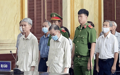 8 cựu lãnh đạo Tổng Công ty Địa ốc Sài Gòn - TNHH MTV hầu tòa