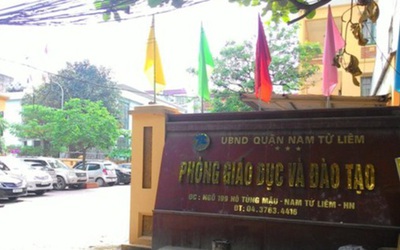 Hà Nội: Hàng nghìn học sinh dừng thi học kỳ vì tin nhắn báo lộ đề