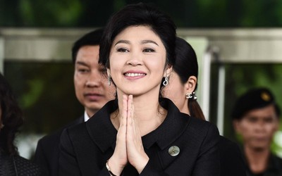 Bất ngờ thông tin con gái ông Thaksin viết về việc cựu Thủ tướng Yingluck bỏ trốn