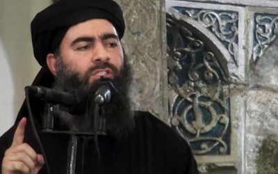 Thủ lĩnh tối cao IS al-Baghdadi còn sống và trốn chạy sang Syria bằng taxi?