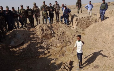 Phát hiện 400 thi thể bị IS hành quyết tại Iraq