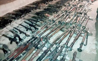 Syria: Bí mật không ngờ trong kho vũ khí khổng lồ của phiến quân mới được thu giữ