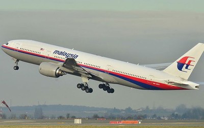 Vụ máy bay MH370: Mảnh vỡ của máy bay bị giấu kín suốt 4 năm qua?