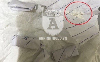 Kẻ nghiện sa lưới khi mang 5 gói heroin đi… dự sinh nhật cháu của bạn