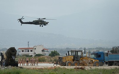 Hàng loạt máy bay chiến đấu của Nga bắn phá phía tây Aleppo