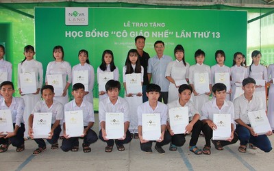 Học bổng Cô giáo Nhế: 13 năm nâng bước em tới trường.