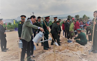 Quảng Ninh hưởng ứng 'Tết trồng cây đời đời nhớ ơn Bác Hồ' Xuân Kỷ Hợi