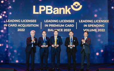 LPBank dẫn đầu về sản phẩm, dịch vụ thẻ JCB trong năm 2022