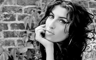 Hé lộ sự thật về cái chết của Amy Winehouse