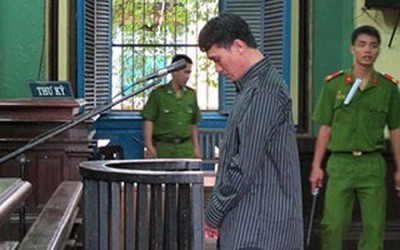 Biến vợ thành “đuốc sống” vì nghi bị “cắm sừng”