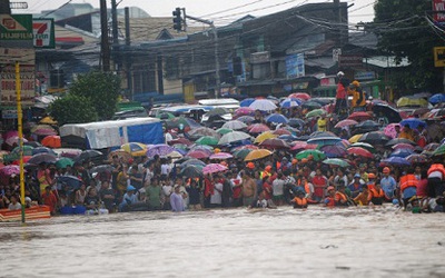 Thủ đô Philippines bị nhấn chìm trong cơn lũ lịch sử