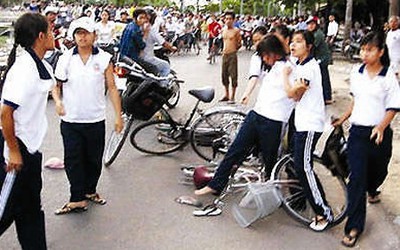 Nỗi lo an ninh trường học đe dọa tính mạng học sinh